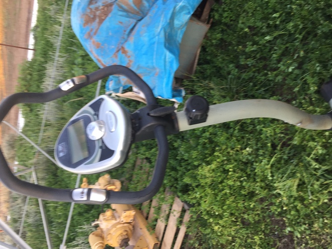 Under Auction - Magnetic Exercise Bike 