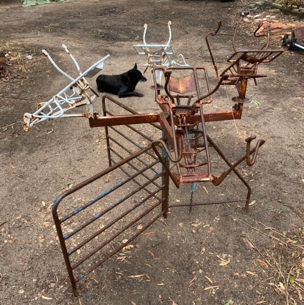 Lyco Lamb Marking Cradle