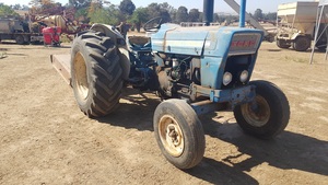 Ford 4000 Tractor and 6FT Slasher