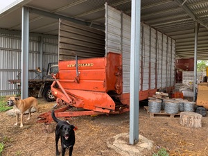New Holland Silage Wagon