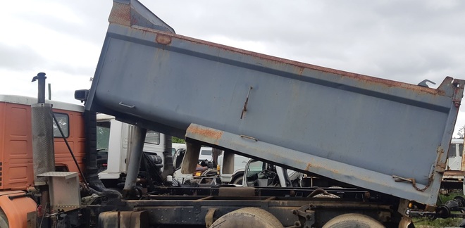 85 Scania CP13 tipper