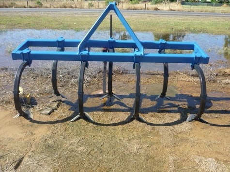 3PL Chisel Plough 7 Tyne