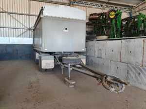 Hercules Super Dog Grain  Tipper.