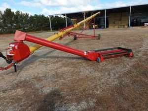 71 Ft Westfield Auger