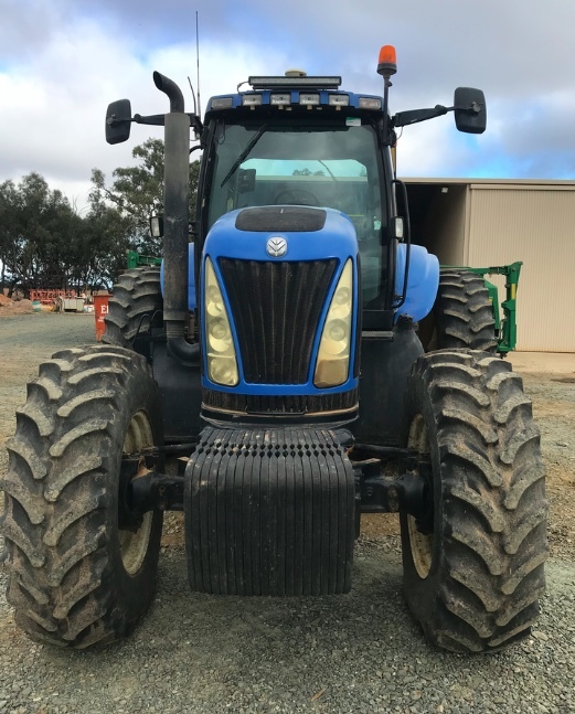 NEW HOLLAND TG210 Tractor For Sale 18 Speed -  Super Steer ****Price Reduced****