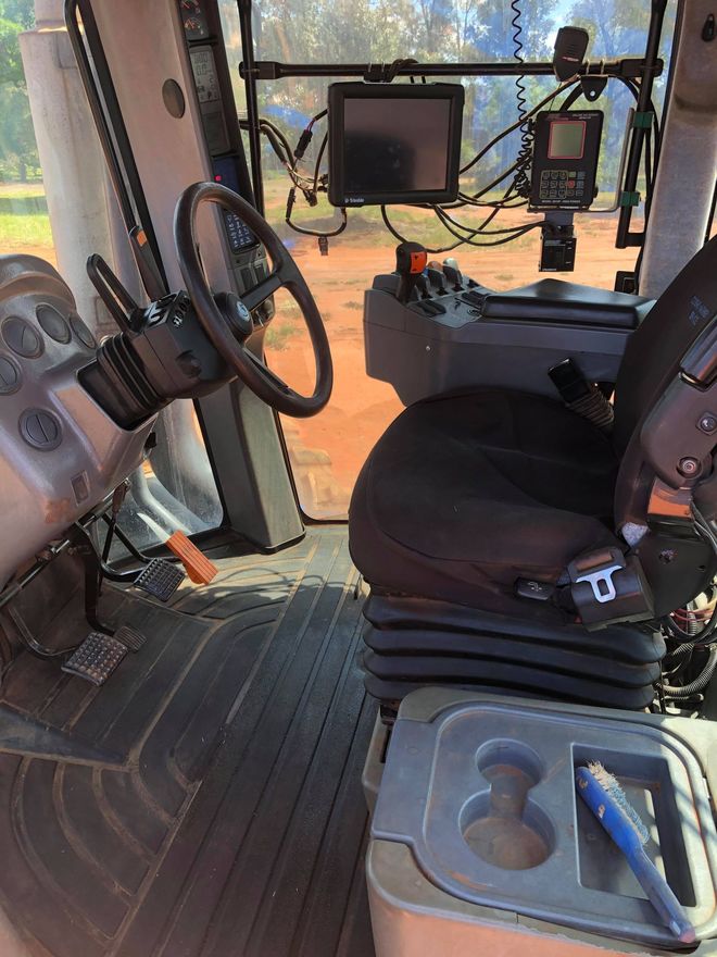 2008 New Holland TJ 500 Tractor