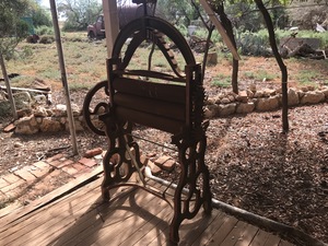 (A134) - Vintage Roller Press