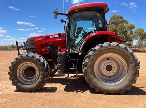 2012 Case Puma 155 with FEL