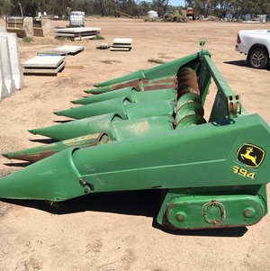 John deere 694 corn front