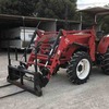 65Hp Dong Feng Tractor with FEL, Forks & 4 in 1 Bucket