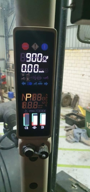 2011 John Deere 7280R Tractor (Including Freight to NSW or QLD Farming areas)