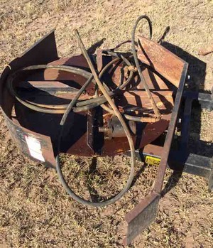 Straw spreader suit most headers