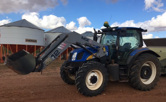 2009 New Holland T6030 Delta Tractor with T12 Loader