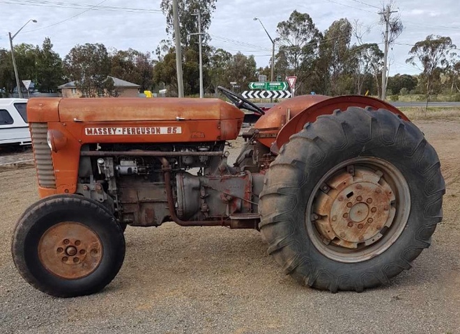 Massey Ferguson 65 Tractor