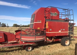 Bale Baron 4240 
