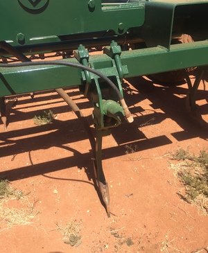 2004 John Shearer 41ft Universal Cultivator with Gason 5000L Box & New Tynes