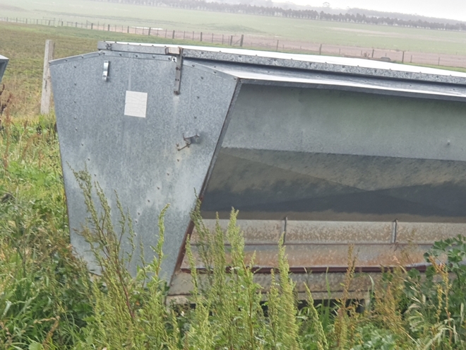 3 x Paton Lick Feeders 