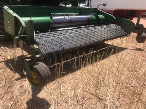 John Deere 914 Canola Front