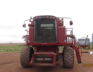 Case IH 2188 Header with 36ft Front & Trailer