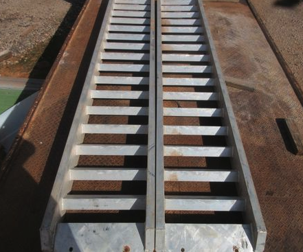 - Aluminium Loading Ramps 7.5T - 