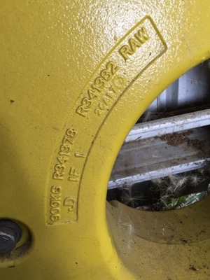 Brand New John Deere Wheel Weights 1 Set