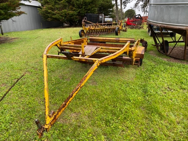 Hay Feed Out Cart
