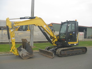 VIO80-1 YANMAR 8T EXCAVATOR 2015 BUILD 2000 HRS 