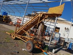 Small Hay Bale Elevator