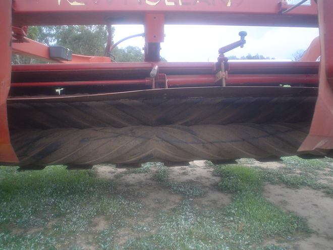 New Holland 1411 mower conditioner