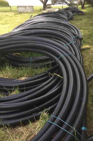 20 Rolls of 90mm Poly Pipe in 100m Lengths