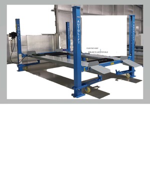 Nissan 4 Post Car Hoist