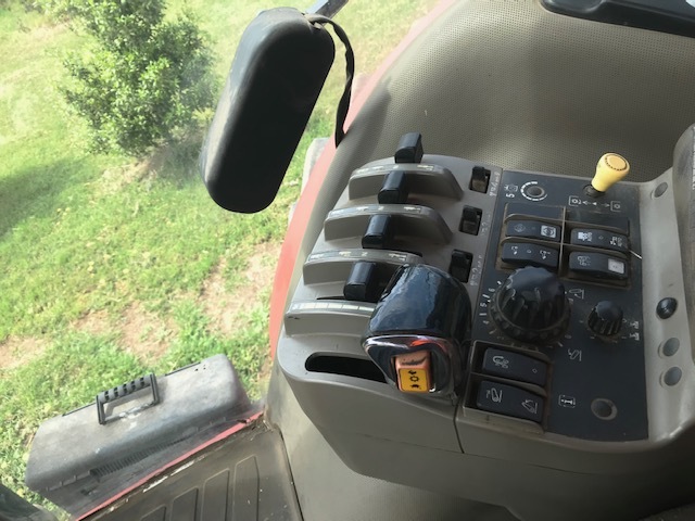 2007 Case IH Magnum 275 Tractor