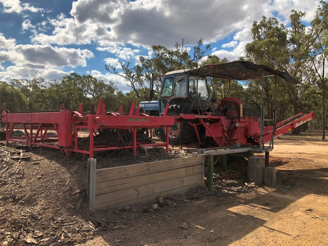 Hakki Pilke Big47 Fire wood splitter log processor