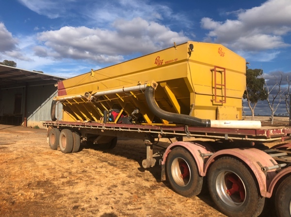 Cole grouper 24ft and trailer