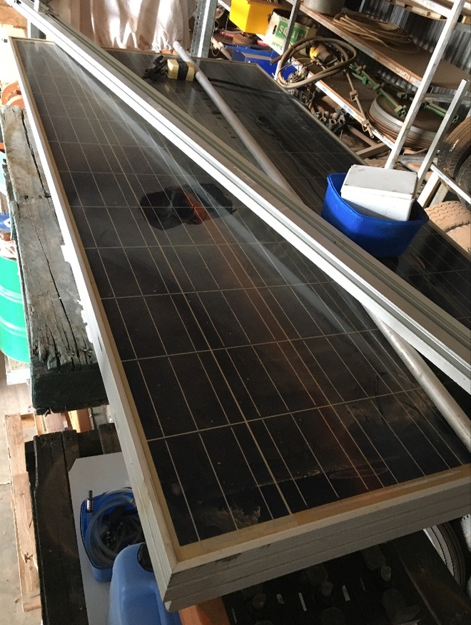 3 x 330w Solar Panels with 12 x 2v Batteries