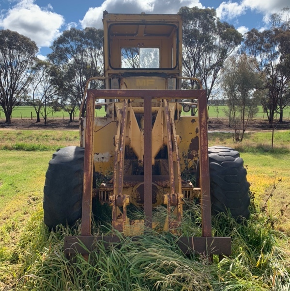 massey front end loader