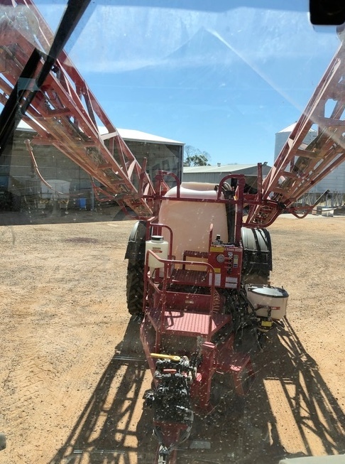 Near new 36m Croplands Pegasus 6,000Lt Boomspray