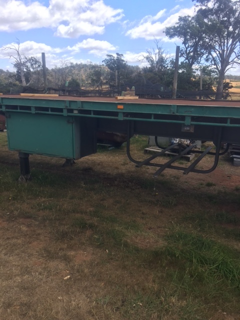 1984 McGrath Tri Axle Trailer