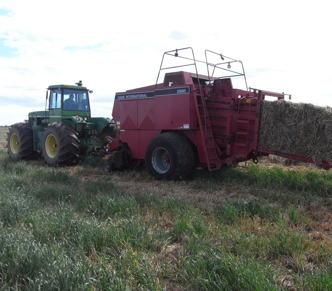 Case IH 8580 Baler