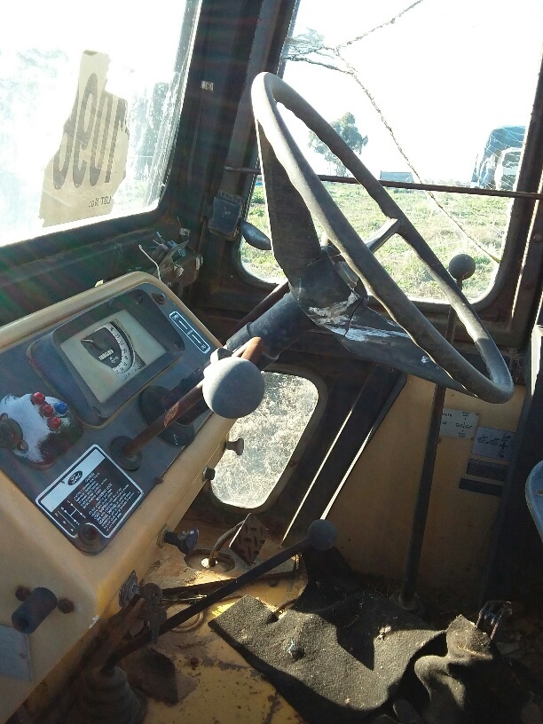 Under Auction - Ford Backhoe DF211F - 2% + GST Buyers Premium On All Lots 