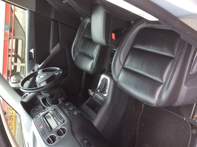 Under Auction - 2009 VW Tiguan - 2% + GST Buyers Premium On All Lots