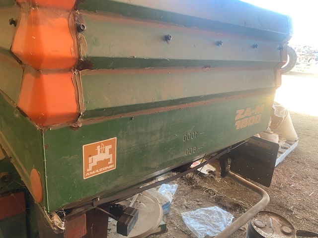 Amazone ZA-M 1500 Spreader with Monitor