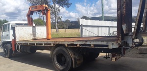 1989 FF Hino with Hiab and hydraulic ramps