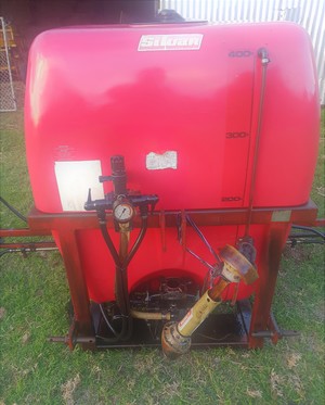   Silvan 400 Litre Spray Unit