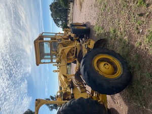 (A130) - Galion 118 Grader