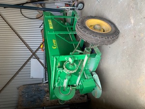 Fertiliser Spreader