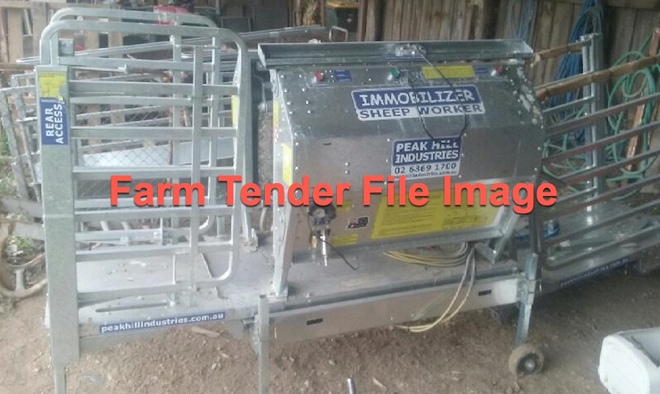 Peak Hill Sheep Immobilizer 