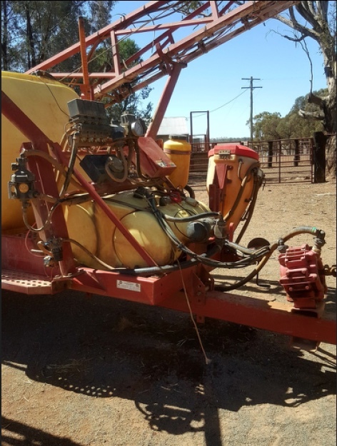 Hardi Commander Boomspray 2002 Model
