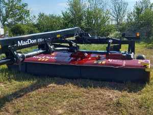 2017 Macdon R116 Mower Conditioner