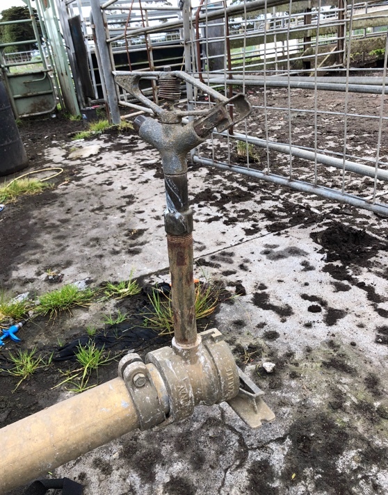 3 inch 8m long irrigation pipes with sprinklers x 20